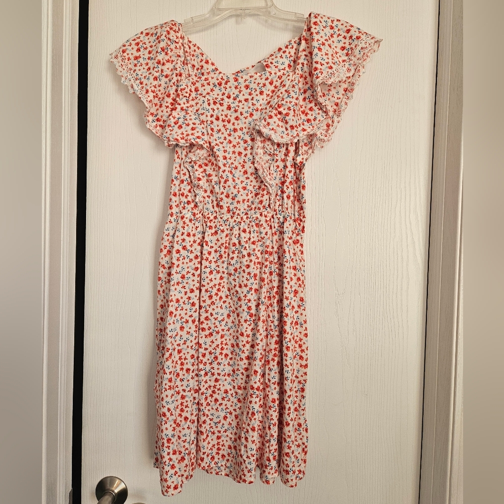 Old Navy floral print dress with pockets